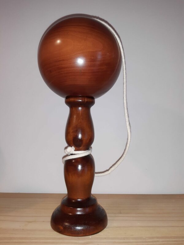 ACB JEUX - Bilboquet geant en bois rotated