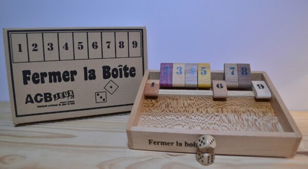 Fermer la boîte