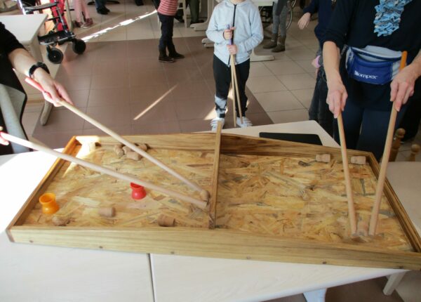 Jeu Ranges ta chambre