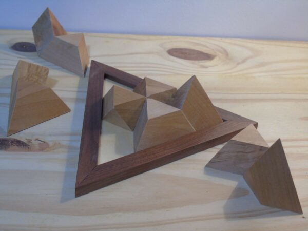 Casse-tête la Pyramide 5 pièces