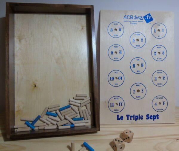 Le Triple Sept géant