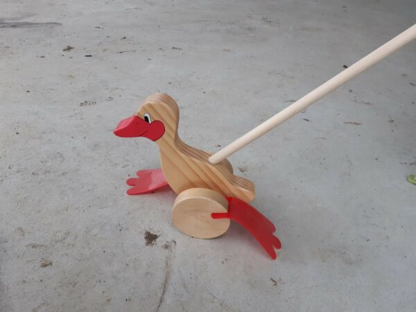 canard dandinant en bois